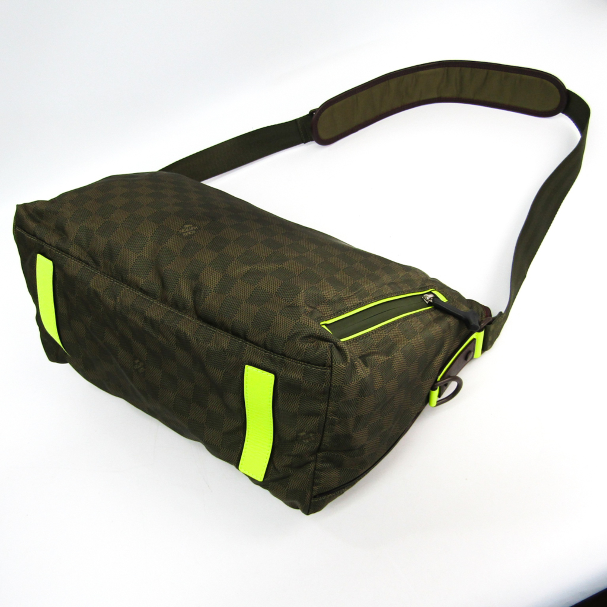 Louis Vuitton Damier Challenge N41239 Men's Shoulder Bag Fluorescent Yellow,Khaki