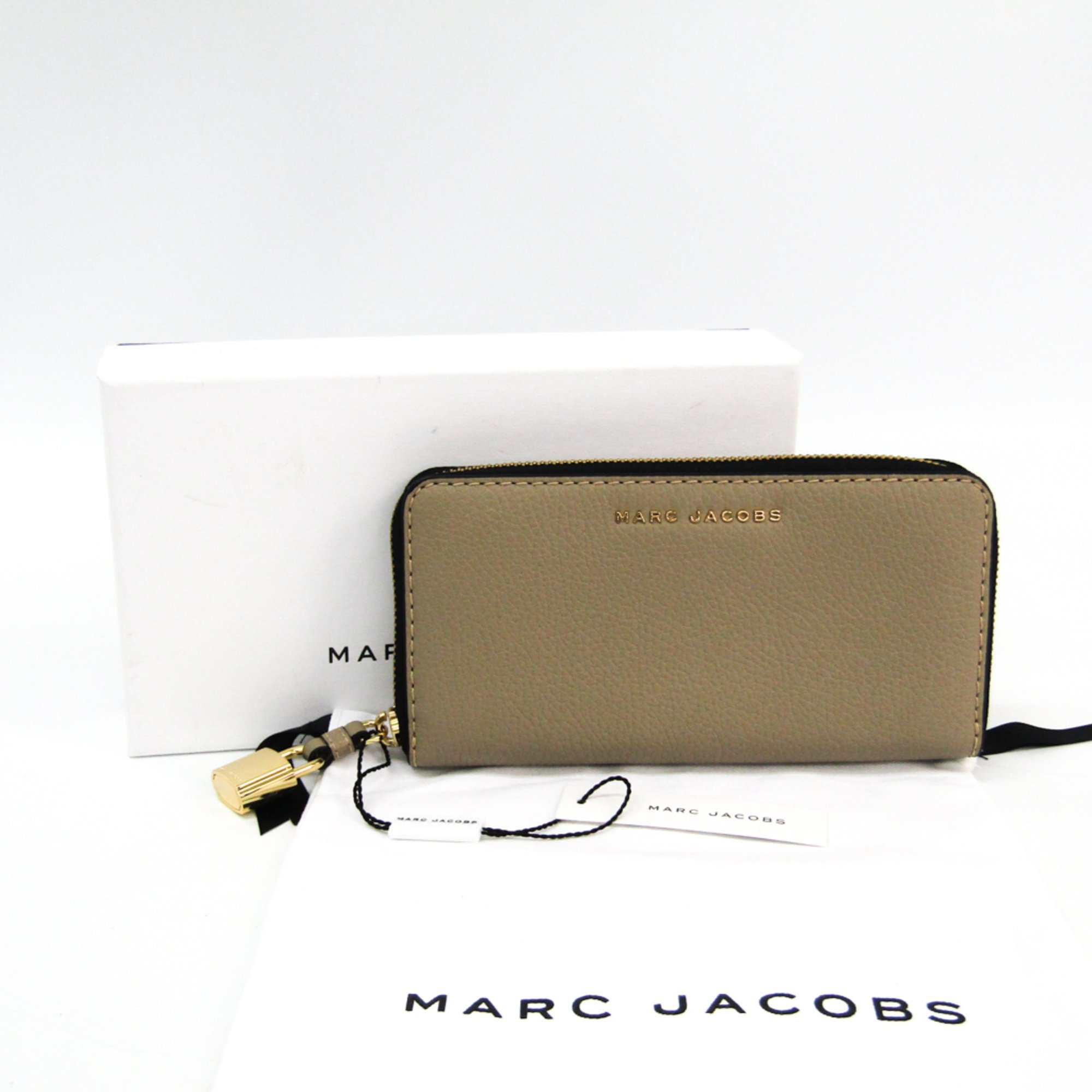 Marc Jacobs M0013603 Women's Leather Long Wallet (bi-fold) Grayish