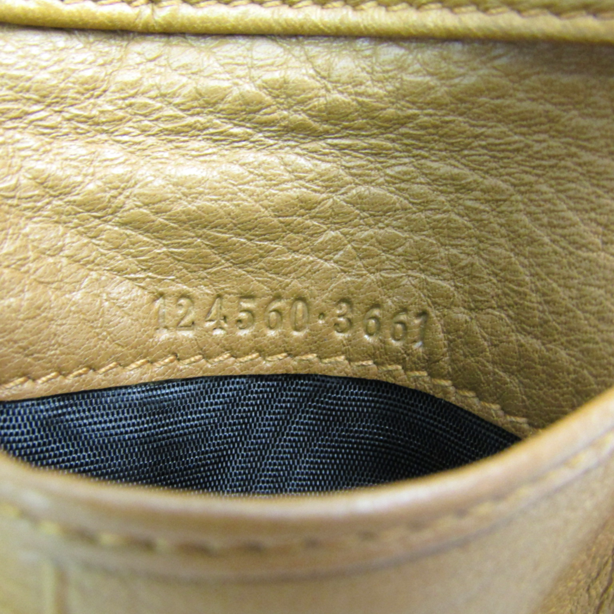Gucci 124560  Calfskin Bill Wallet (bi-fold) Beige