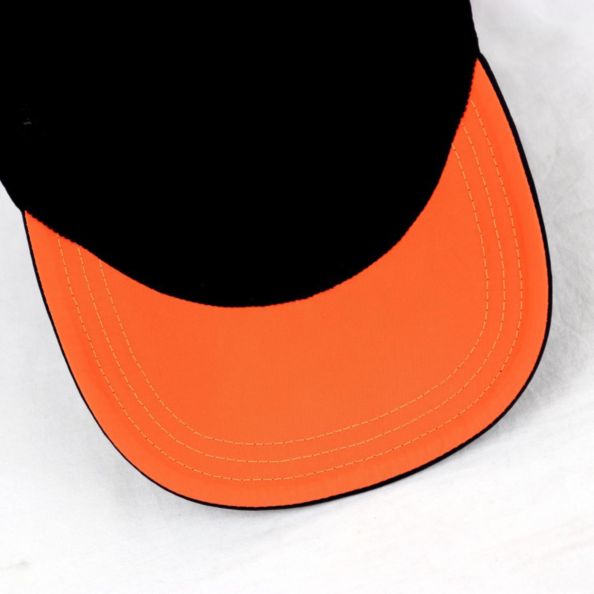 Prada PRADA 19SS Neon color switching baseball cap hat Velcro L navy orange Z5-8279