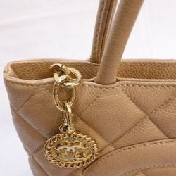 CHANEL Reprint Tote Beige Gold Hardware Ladies Handbag Bag Chanel R226-22