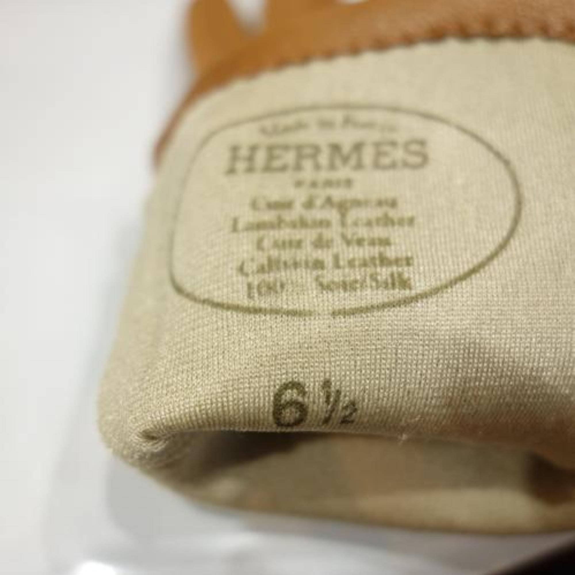 HERMES Leather gloves Camel