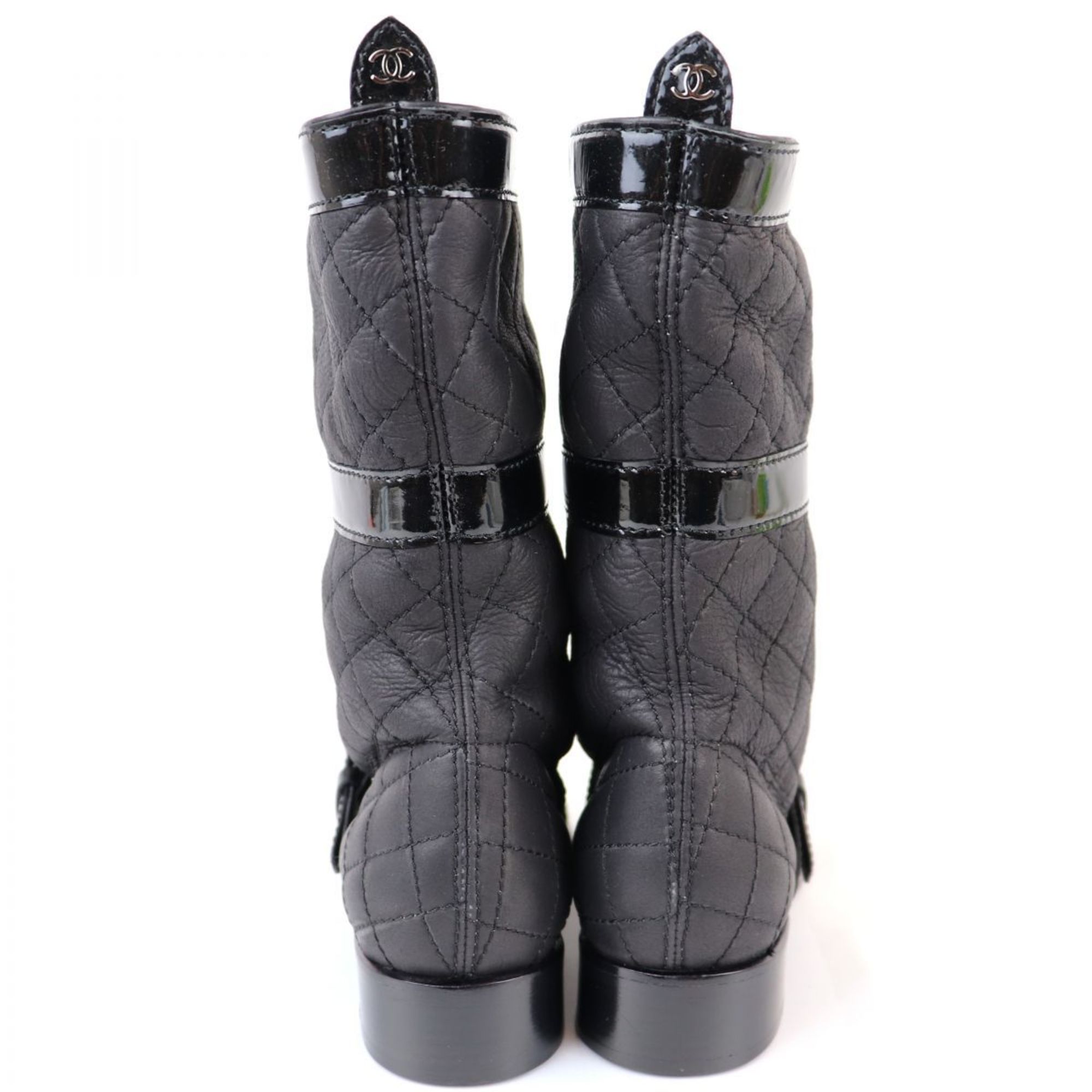 Chanel CHANEL Matrasse Patent x Leather Quilted Mouton Boots Coco Mark Ladies 34.5C Black
