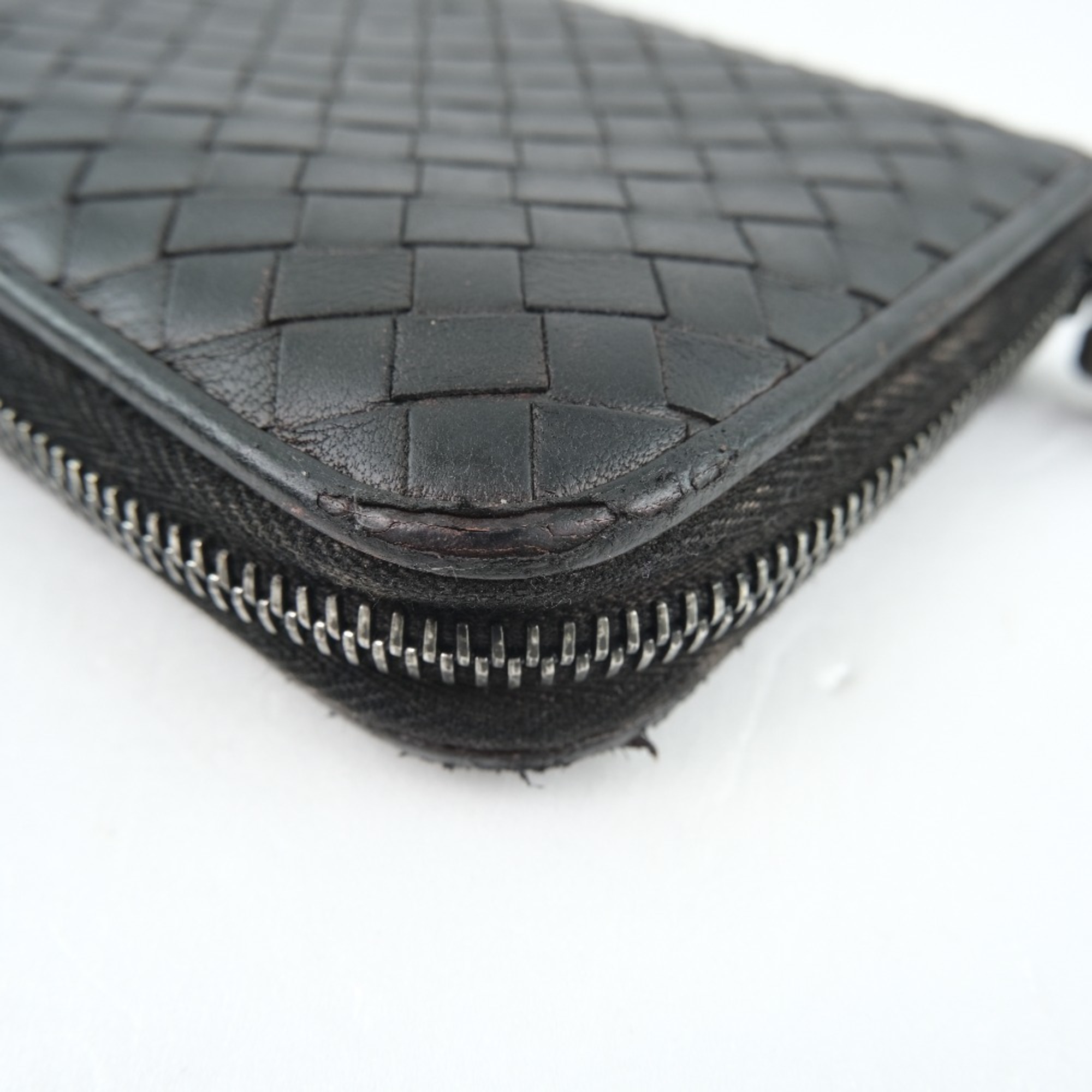 Bottega Veneta BOTTEGAVENETA round zipper intrecciato lambskin black unisex wallet
