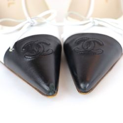 Chanel Mule Heel Pumps Women's White x Black 36C Coco Mark Stitch Ribbon Slide Babouche Leather Bicolor Pointed Toe