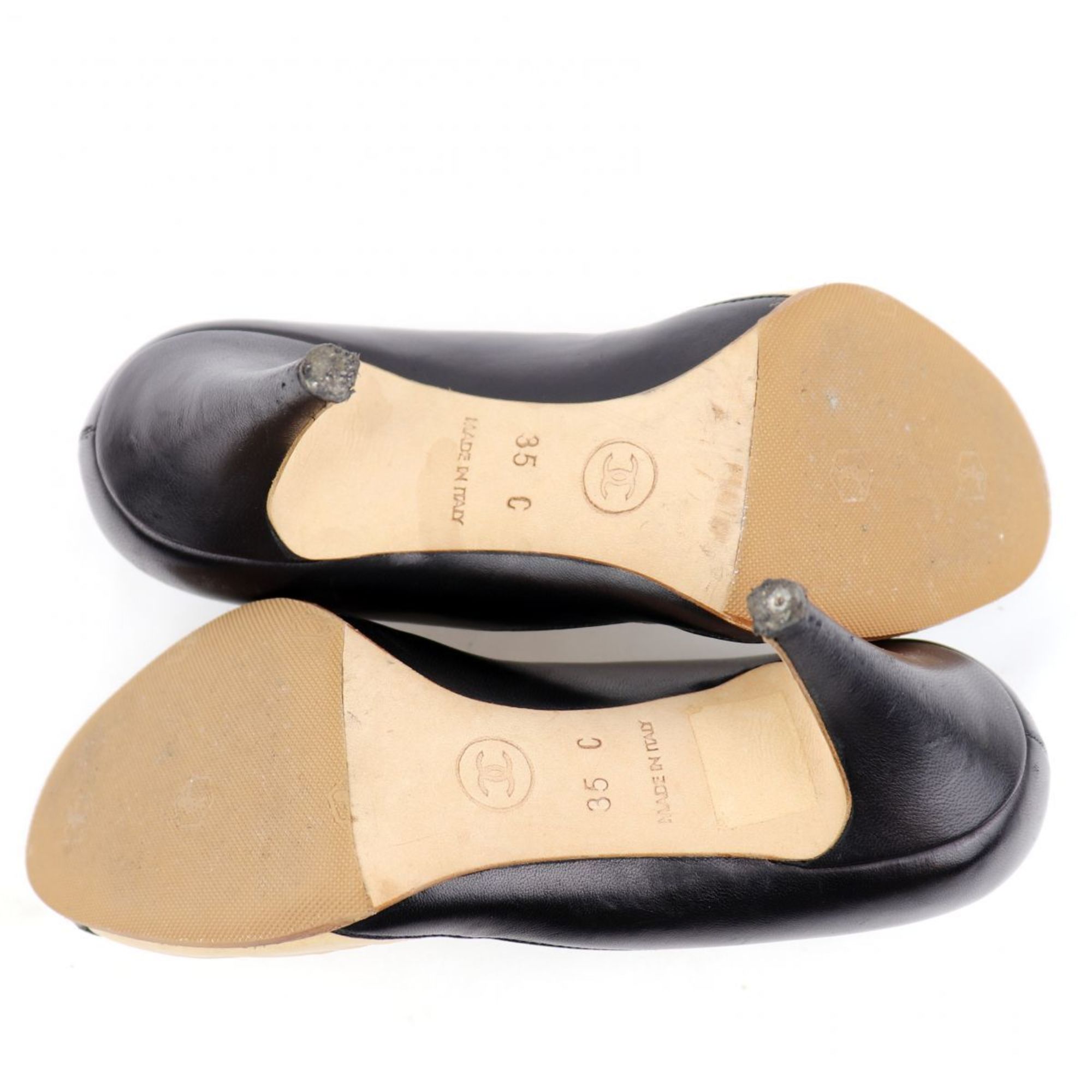 Chanel Leather Heel Pumps Beige x Black 35 Coco Mark Stitch Bicolor Ribbon Women's Shoes