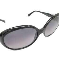 Fendi Women's Sunglasses Black FS5075